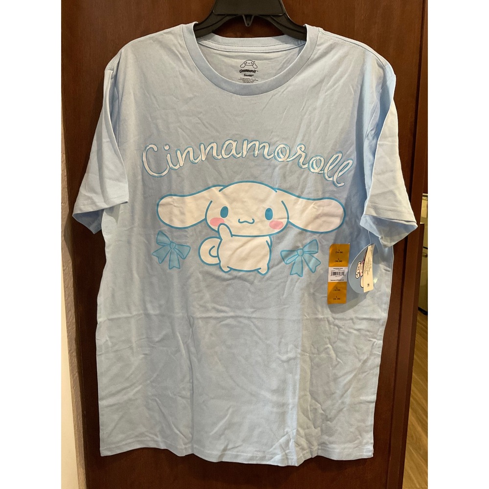 Sanrio Men's Cinnamoroll Graphic Tee size L (C-057)